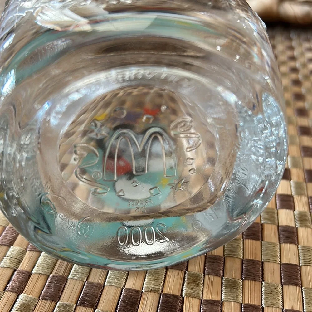 Walt Disney World McDonalds 2000 Commemorative Glass featuring Mickey Mouse